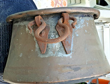 Vecchio  paiolo in rame con