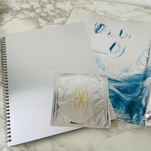 Sex madonna photo book - book, w/