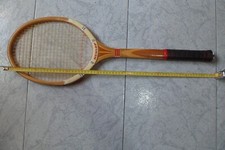 RACCHETTA TENNIS VINTAGE IN LEGNO DUNLOP MAXPLY FORT MEDIUM 5 VINTAGE del  1977