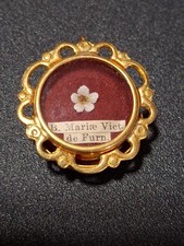 relic reliquary reliquia