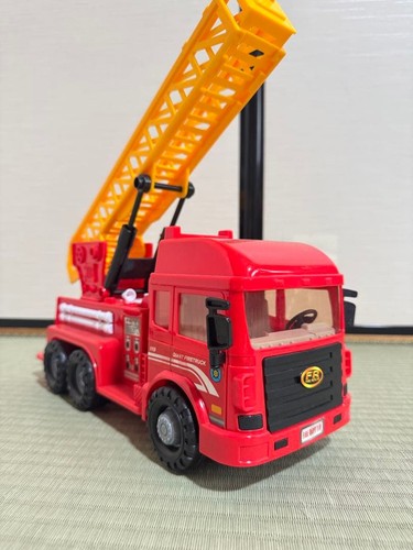 Camion scala telescopica