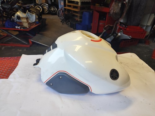 Yamaha ez06 serbatoio - mt,