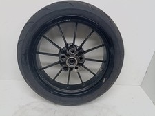 Cerchio posteriore Benelli Leoncino 500 2018 con gomma Michelin semi nuova---
