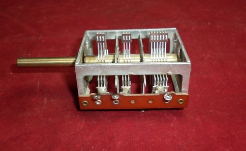Condensatore variabile 3 - condensatore, a