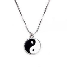 Collana Yin e Yang Argento