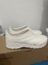 ZOCCOLI SANITARI PROFESSIONALI