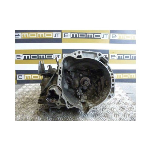 Cambio 8200247902 jhqcg nissan - cambio,