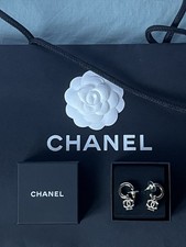 Boucle d'oreilles Chanel CC