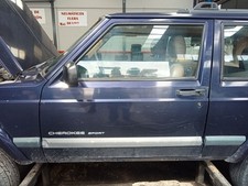 FRONT LEFT DOOR / 2582696 FOR