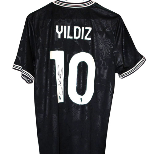 Kenan yildiz juventus - juventus, maglia