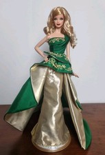 BARBIE doll model muse HAPPY HOLIDAY magia delle feste MATTEL 2011 COLLECTOR