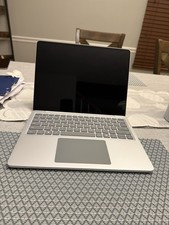 Microsoft Surface Laptop 13"