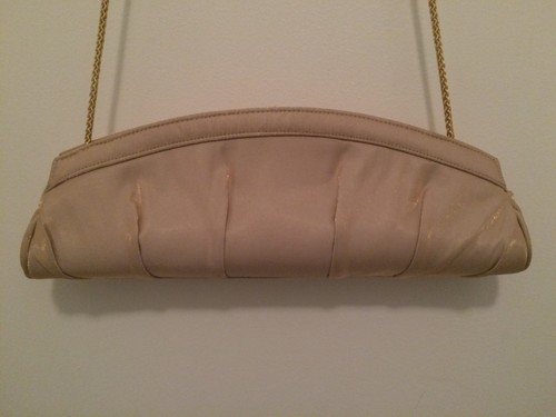 Borsetta pochette con tracolla