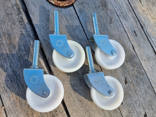 Seeburg hf100r jukebox castors - seeburg,