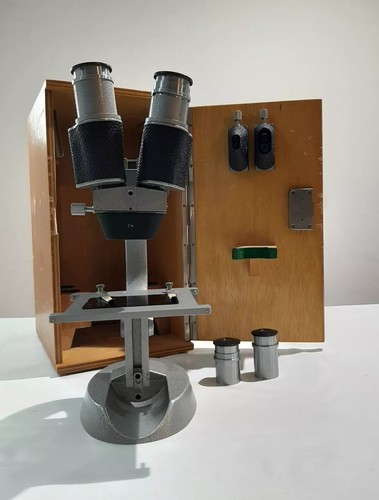 Microscopio stereoscopico