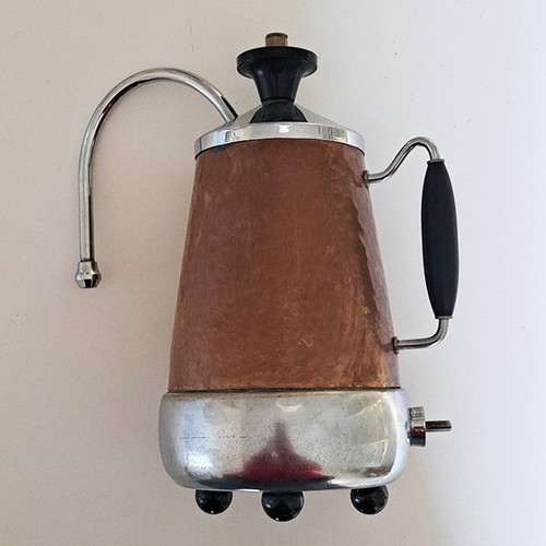 Caffettiera v milano - ●, r.v.