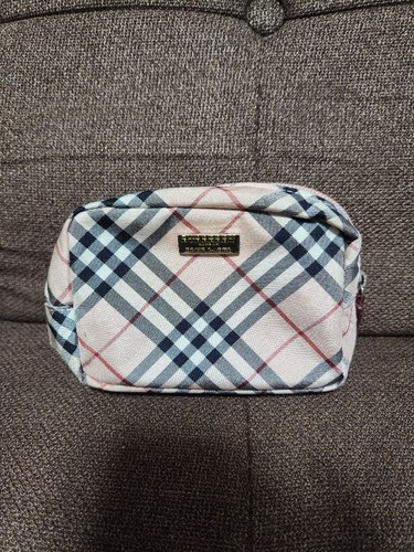 Burberry novacheck pouch - burberry,