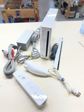 NINTENDO WII CONSOLE RVL-001
