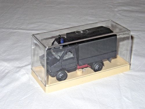 Old cars iveco camion - old,
