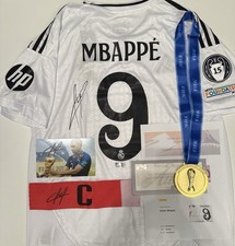 Kylian Mbappé Signed Jersey