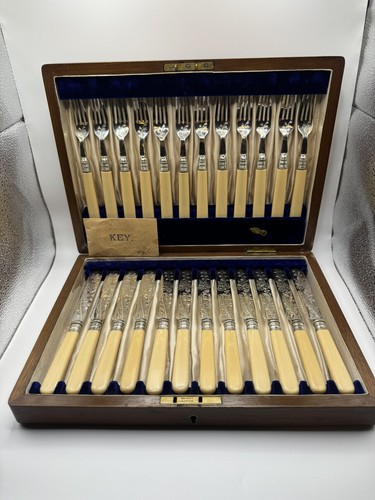 Antique francis howard - ,