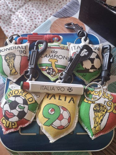 Lotto portachiavi italia 90 - 7,