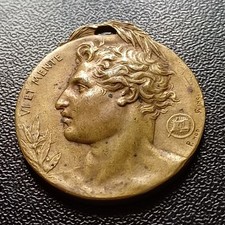 Vecchia Medaglia Touring Club Italiano In Bronzo  Mm 27 Lotto Sc9 