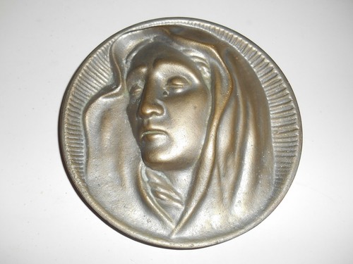 Volto madonna rilievo - madonna,