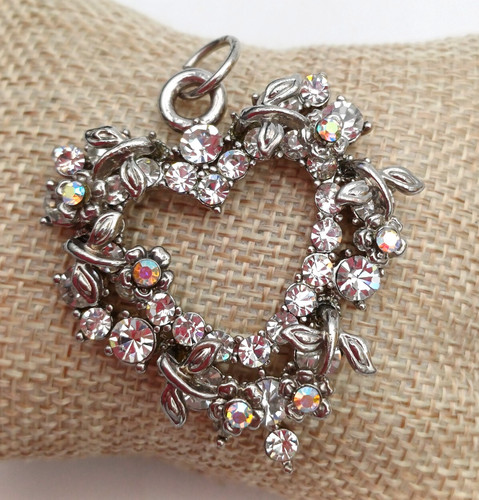 Ciondolo cuore fiori brillanti - cuore,