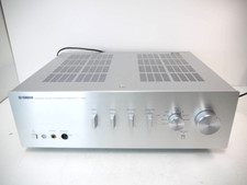 Amplificatore stereo integrato