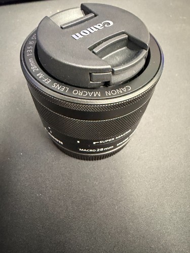 Canon 28mm 5 macro - 28mm, is