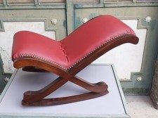 sgabello a dondolo in legno