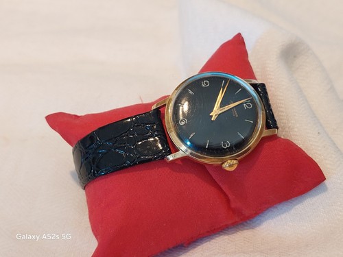 Ottima altezza orologio nero