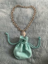 Tiffany & Co. Retienen to
