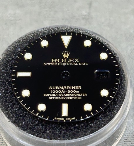 Rolex submariner 40mm black - submariner,