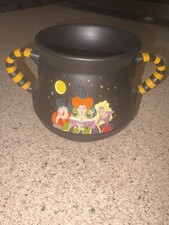 Calderone nero Disney a tema