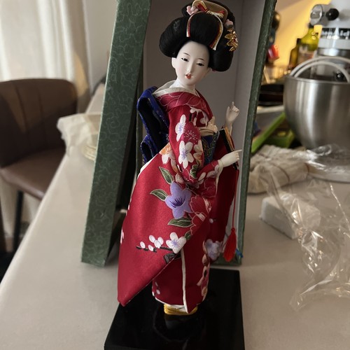 Figurina bambola geisha