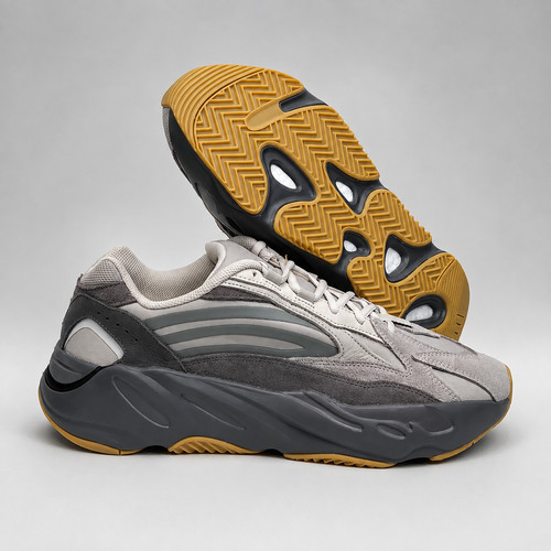 Adidas yeezy boost - 700, v2