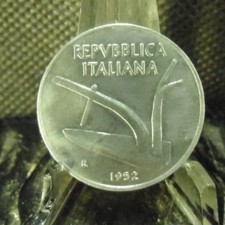 CIRCULATED 1952 10 LIRA ITALY