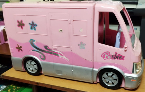 Barbie camper hot tube party - barbie,