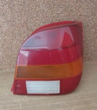 Faro posteriore destro ford fiesta dal 89 al 97