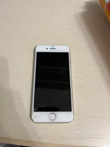Iphone 64gb usato - 8,