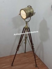 Bellissima lampada da terra