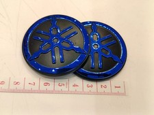 COPPIA ADESIVI IN RESINA 3D