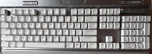 Corsair k70 rgb - corsair,