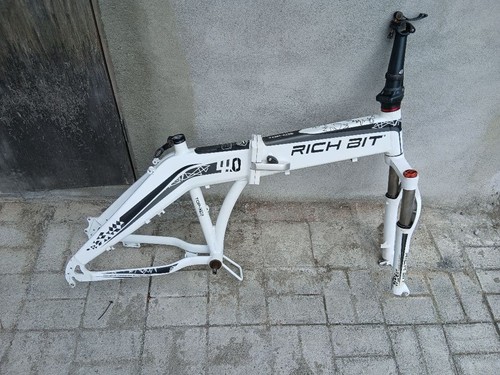 Rich bit top - bit, freme