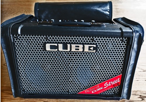 Roland cube street con - roland,