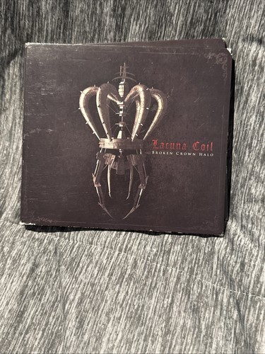 Broken crown halo lacuna - broken, by