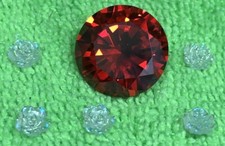 1  Gemma Naturale Di 34,25 Ct  = 7 G ,Rosso  Rubino Sangue ? Piccione + ?