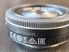 Canon EF-S 24 mm f/2.8